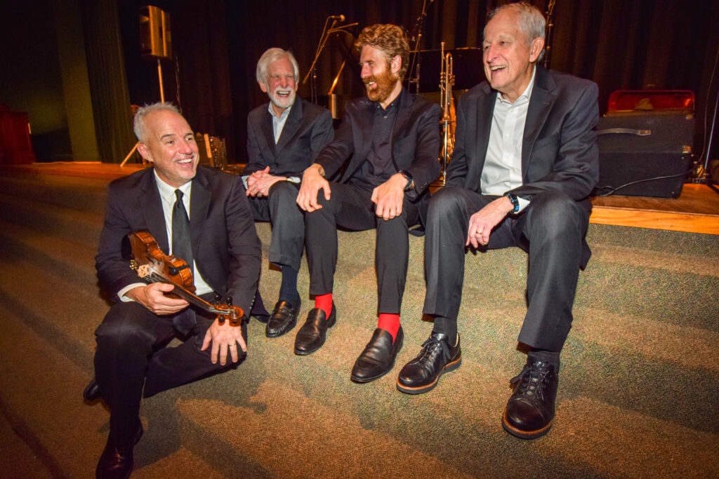 Sean of the South with Three on a String band